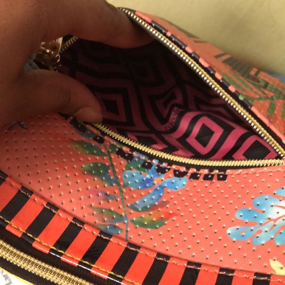 Nicole lee designer bag - Picture 3 of 4